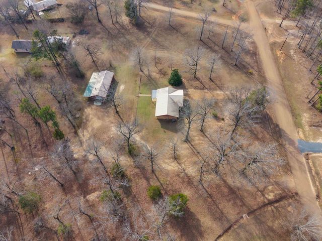 507 Oak Trail, Queen City, TX 75572