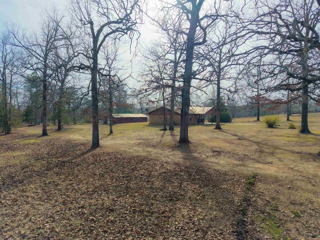 507 Oak Trail, Queen City, TX 75572