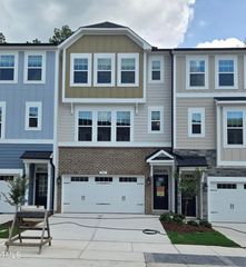 5018 Jowettes Walk Drive 20, Cary, NC 27519