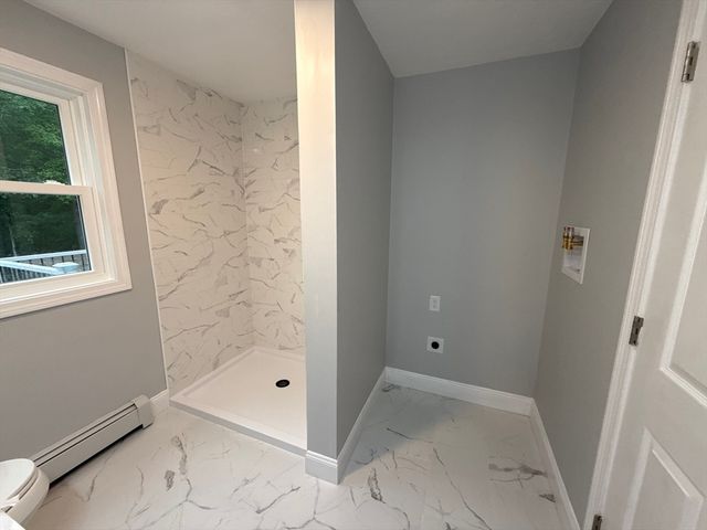 658 Berkley St, Berkley, MA 02779