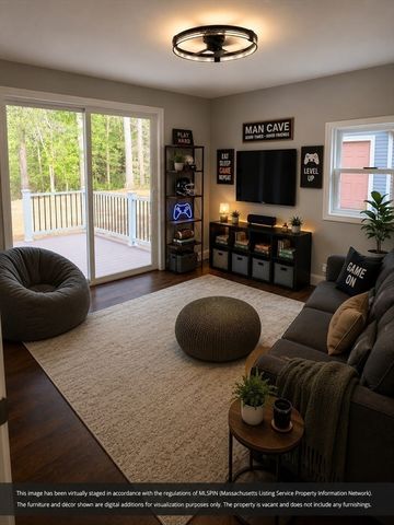 658 Berkley St, Berkley, MA 02779