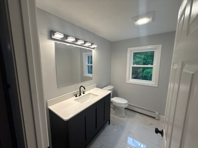 658 Berkley St, Berkley, MA 02779