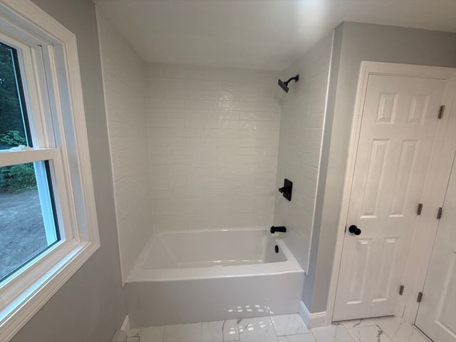 658 Berkley St, Berkley, MA 02779