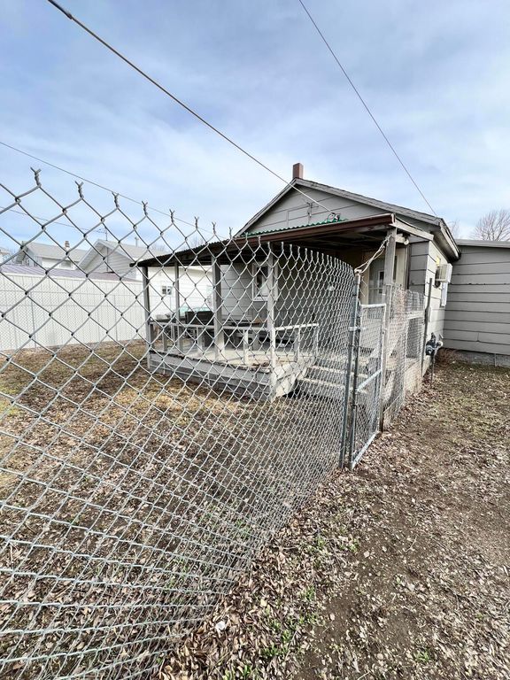 508 DAWSON ST, Wolf Point, MT 59201 photo 21