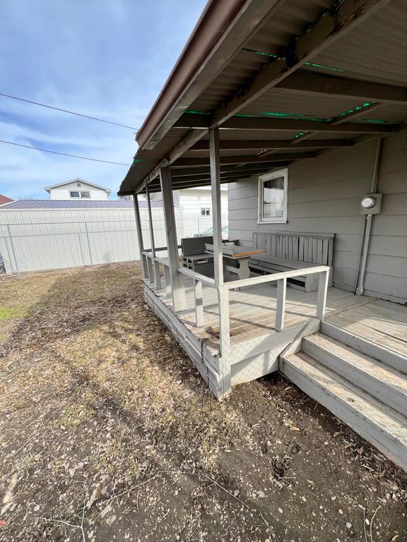 508 DAWSON ST, Wolf Point, MT 59201 photo 23