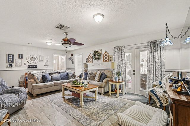 3100 Saunders Place, Titusville, FL 32780