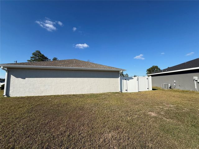 15755 SW 27TH AVE ROAD, Ocala, FL 34473