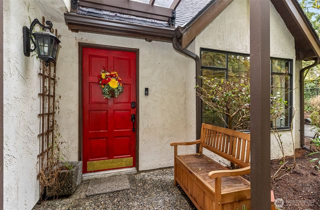 16719 1st Avenue SE, Bothell, WA 98012