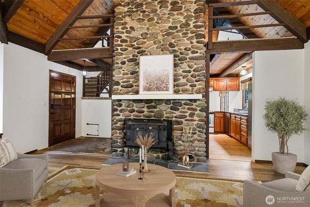 16719 1st Avenue SE, Bothell, WA 98012