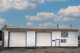 138 S Hussey Avenue, Cave Junction, OR 97523
