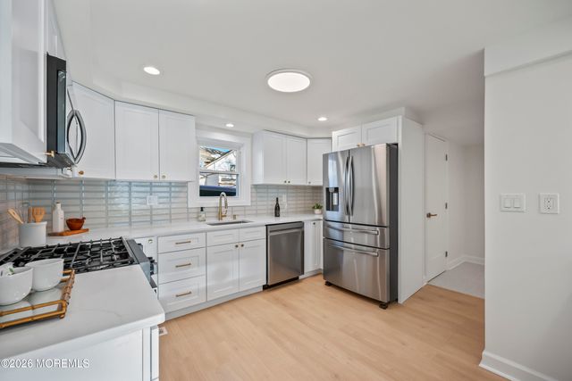 24 Willis Avenue, Keansburg, NJ 07734