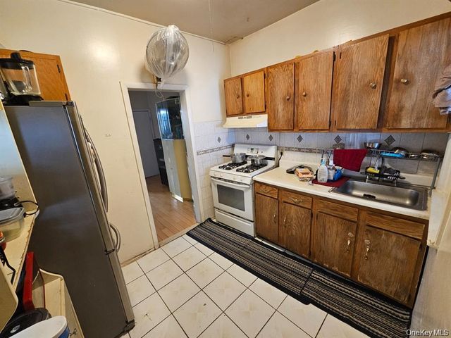 13222 101st Avenue, Richmond Hill S., NY 11419