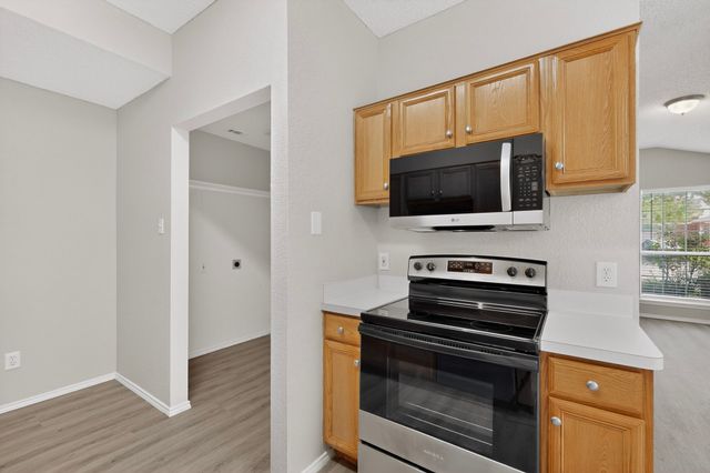 414 Blueberry Hill Lane, Mansfield, TX 76063