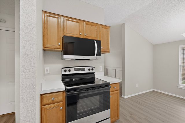 414 Blueberry Hill Lane, Mansfield, TX 76063