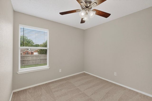 414 Blueberry Hill Lane, Mansfield, TX 76063