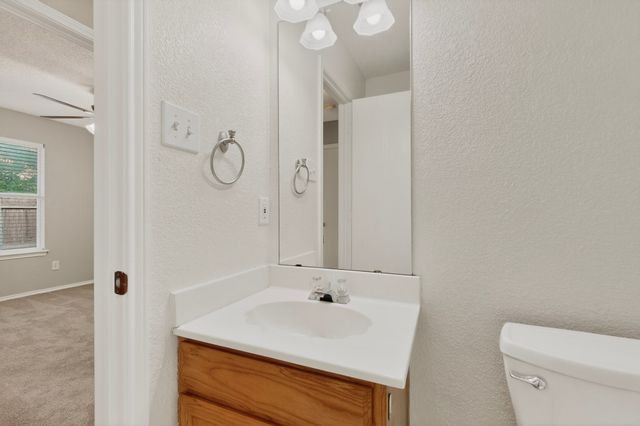414 Blueberry Hill Lane, Mansfield, TX 76063