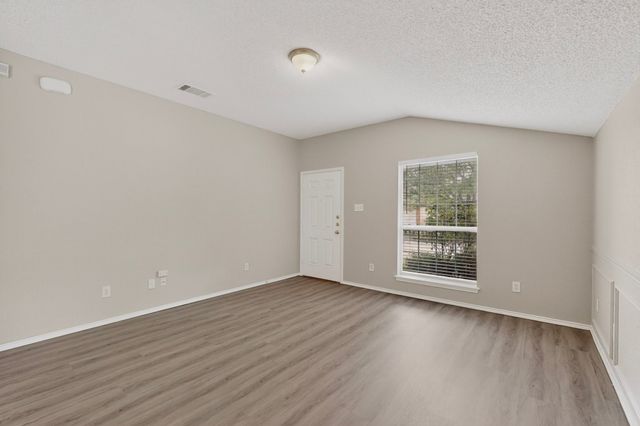 414 Blueberry Hill Lane, Mansfield, TX 76063