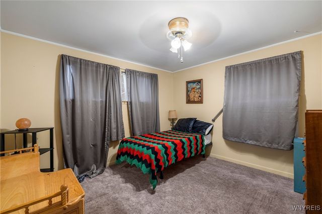 1021 97th Street, Niagara Falls, NY 14304