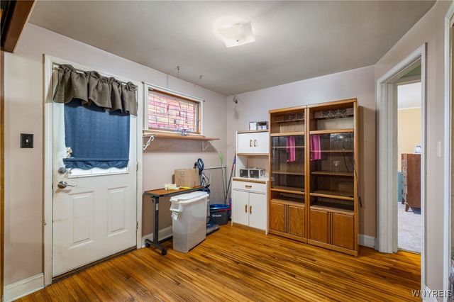 1021 97th Street, Niagara Falls, NY 14304