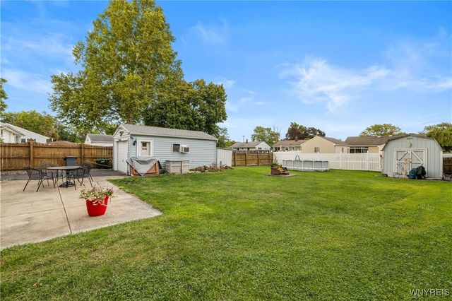 1021 97th Street, Niagara Falls, NY 14304