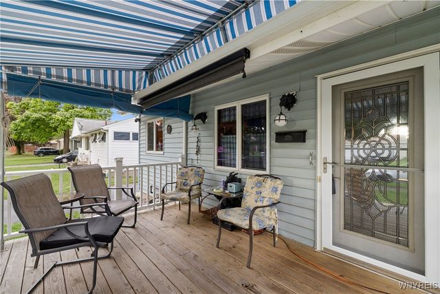 1021 97th Street, Niagara Falls, NY 14304