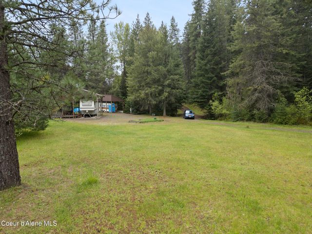 351 W Branch Rd, Priest River, ID 83856