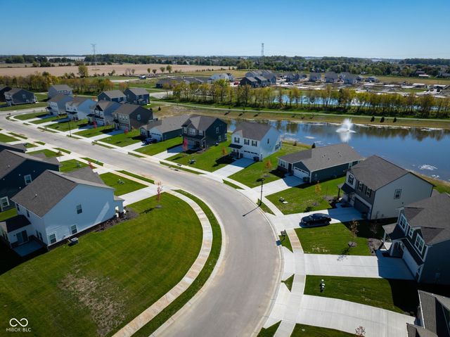 6226 Redwood Drive, Mccordsville, IN 46055