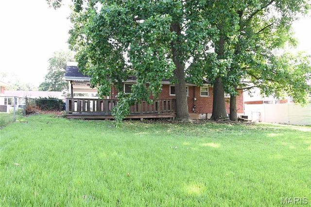 751 Peal Drive, Unincorporated, MO 63125