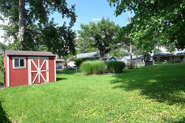 751 Peal Drive, Unincorporated, MO 63125