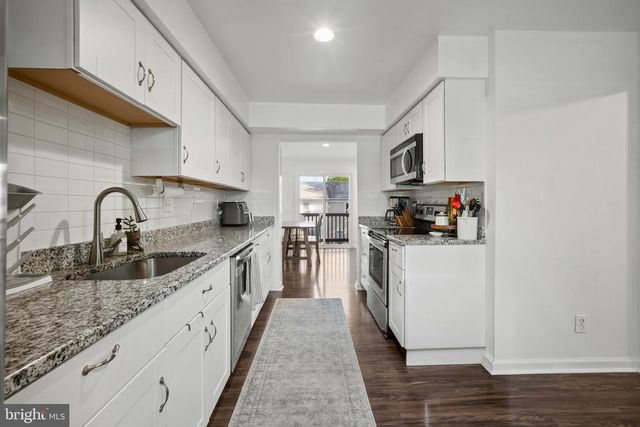13015 COUNTRY RIDGE DR, Germantown, MD 20874