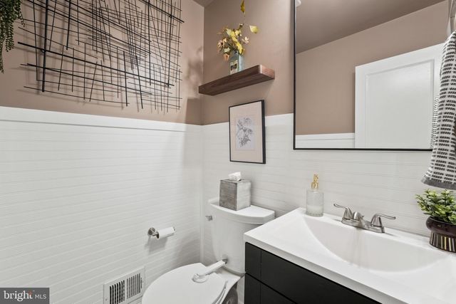13015 COUNTRY RIDGE DR, Germantown, MD 20874