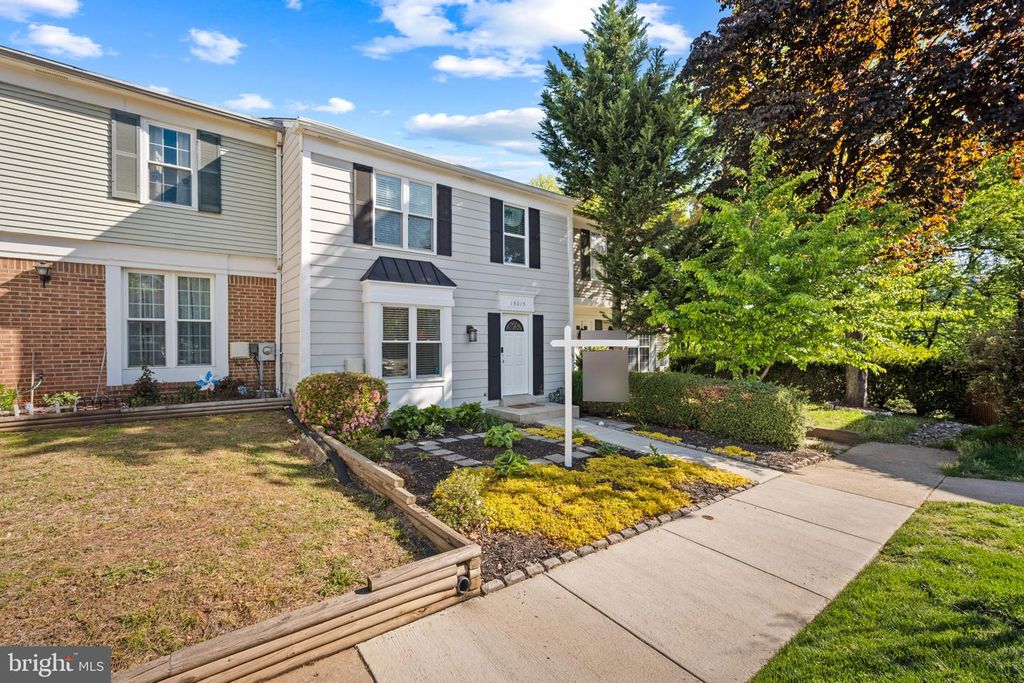 13015 COUNTRY RIDGE DR, Germantown, MD 20874