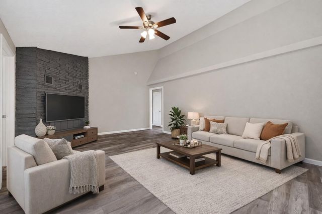 13110 Naples Lane, Stafford, TX 77477