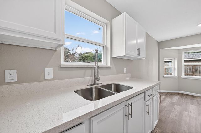 13110 Naples Lane, Stafford, TX 77477