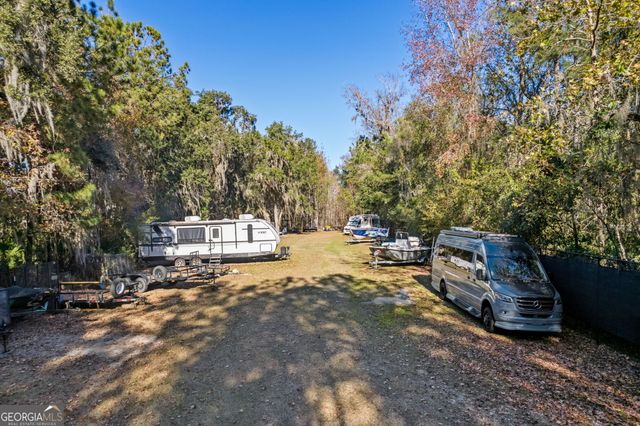 218 Blue Heron Trail, Waverly, GA 31565