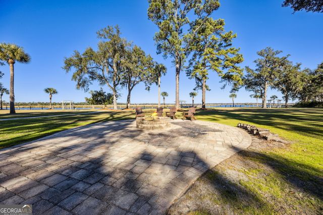 218 Blue Heron Trail, Waverly, GA 31565