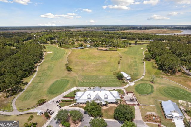 218 Blue Heron Trail, Waverly, GA 31565