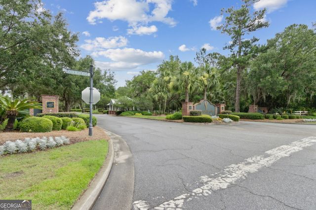 218 Blue Heron Trail, Waverly, GA 31565