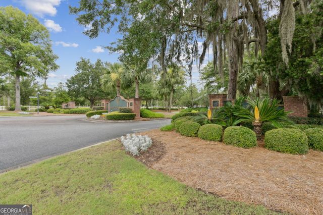 218 Blue Heron Trail, Waverly, GA 31565