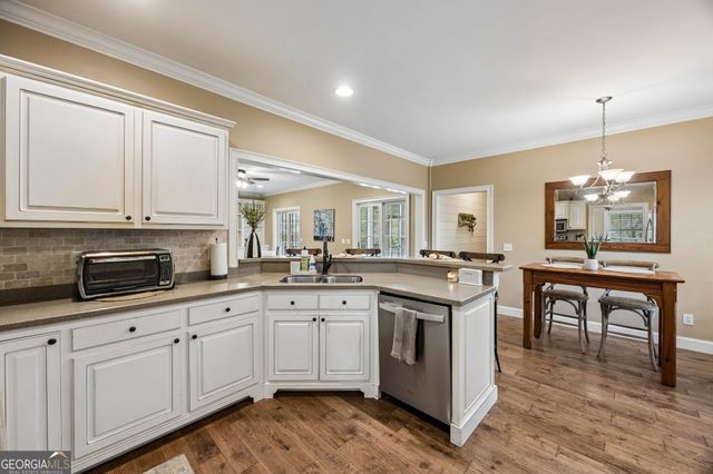 218 Blue Heron Trail, Waverly, GA 31565