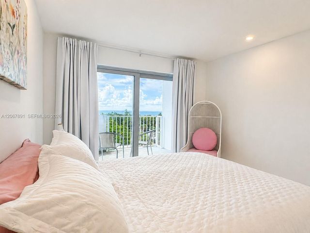 8000 Harding Avenue 7E, Miami Beach, FL 33141