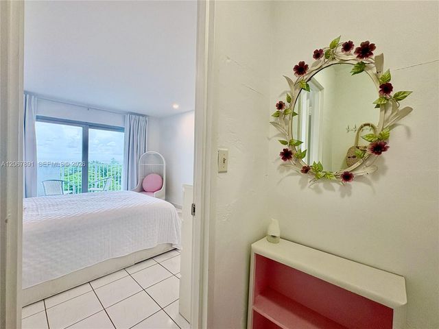 8000 Harding Avenue 7E, Miami Beach, FL 33141