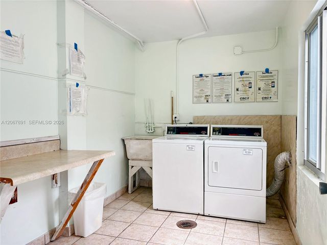 8000 Harding Avenue 7E, Miami Beach, FL 33141