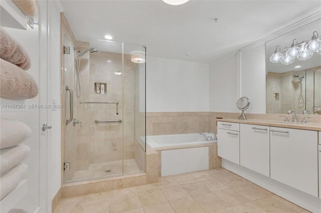 3350 SW 27 AV 2104, Coconut Grove, FL 33133