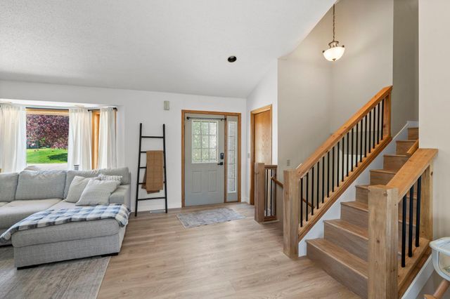 604 4th Street SW, Saint Michael, MN 55376
