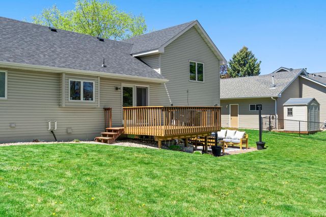 604 4th Street SW, Saint Michael, MN 55376