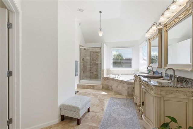 879 S Jaide Lane, Olathe, KS 66061