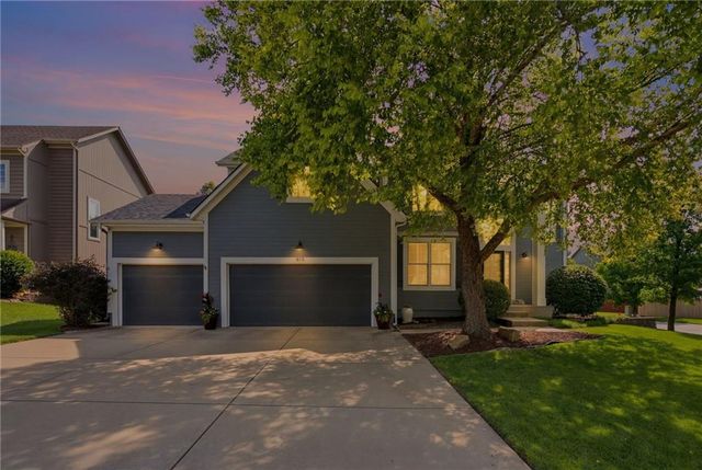 879 S Jaide Lane, Olathe, KS 66061