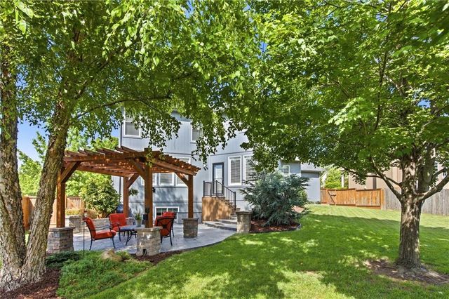 879 S Jaide Lane, Olathe, KS 66061