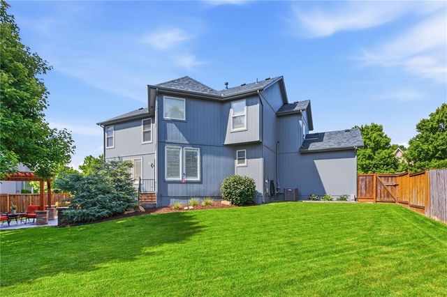 879 S Jaide Lane, Olathe, KS 66061